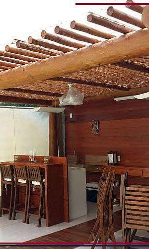 Pergolado de Madeira com Deck Pergolado de Madeira com Deck